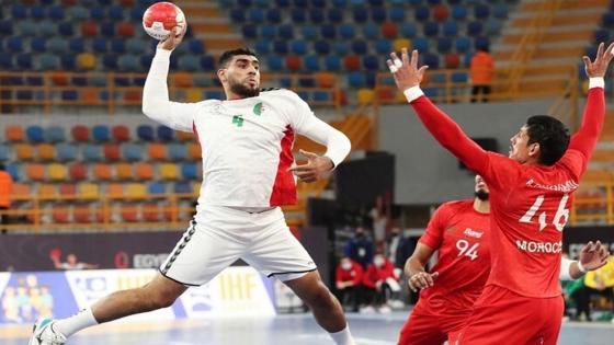 المنتخب الجزائري يخطف الفوز من نظيره المغربي في كرة اليد