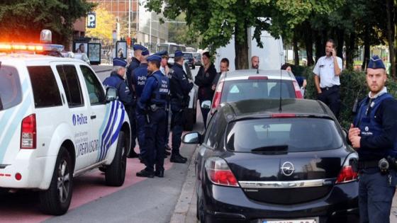 مهاجر مغربي ينقذ شرطية بلجيكية من الموت ببروكسيل