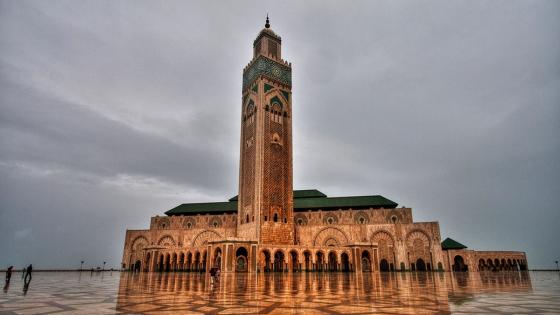 بلاغ المجلس العلمي الأعلى بخصوص إعادة فتح المساجد