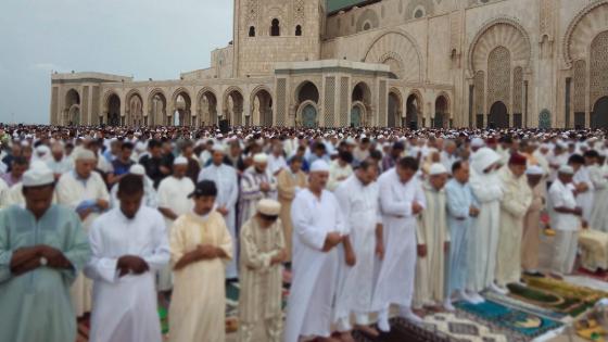 المجلس العلمي الأعلى صلاة عيد الفطر لهذه السنة تصلى في المنازل والبيوت