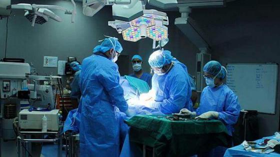 الفقيه بن صالح :نجاح عملية جراحية لاستبدال كتف بشري بأخر اصطناعي