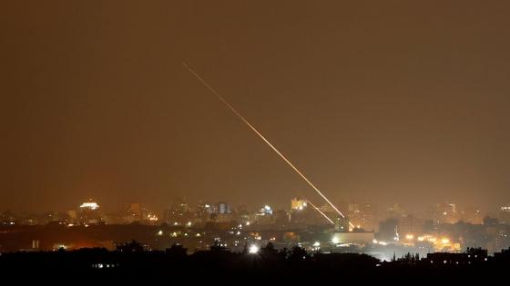 إسرائيل تعلن سقوط صاروخ من غزة مكان تواجد نتنياهو
