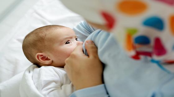 وزارة الصحة تطلق حملة وطنية لتشجيع الرضاعة الطبيعية مع رصد علاقتها بذكاء الطفل