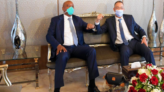 رئيس “الكاف” باتريس موتسيبي يحل بالمغرب للقاء لقجع