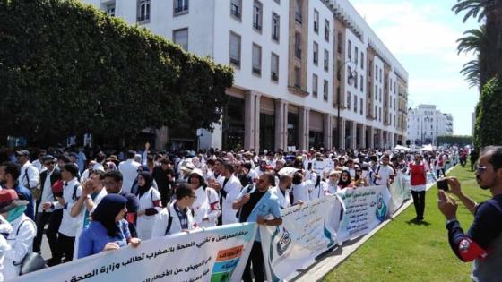 اضرابات جديدة للأساتذة و أبناء المغاربة أول الضحايا