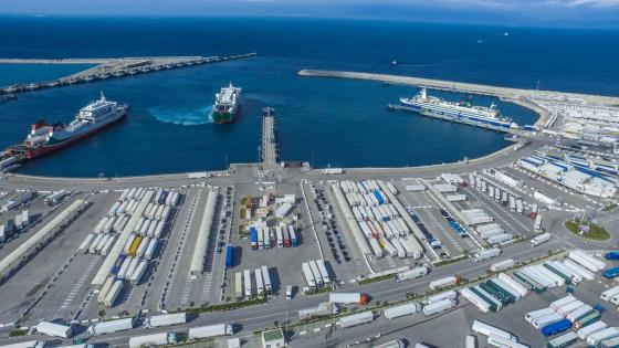 مركز تفكير: المغرب رائد إفريقي في مجال النقل البحري على المدى الطويل